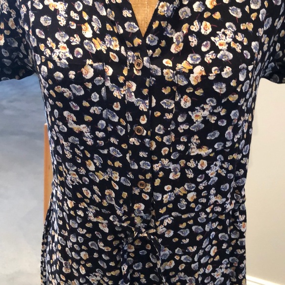 Dress - Picture 4 of 6